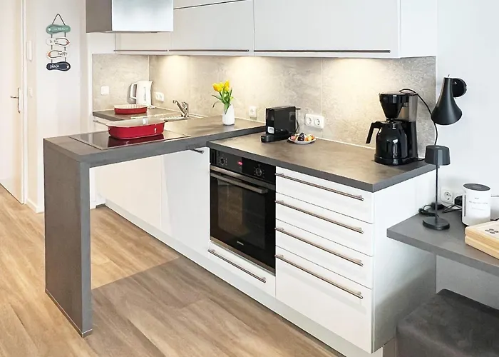 Spacious Coastal Apartment, * Wendtorf