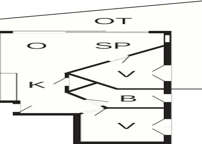 Spacious Coastal Apartment, Wendtorf