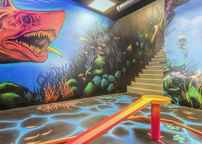 Lejlighed Spacious Coastal Apartment, *