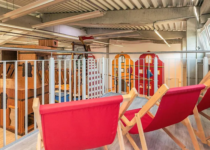 Spacious Coastal Apartment, * Wendtorf