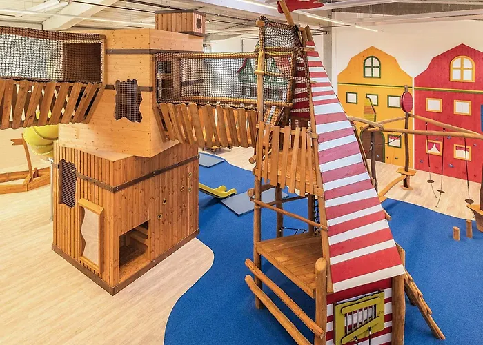 Spacious Coastal Apartment, * Wendtorf